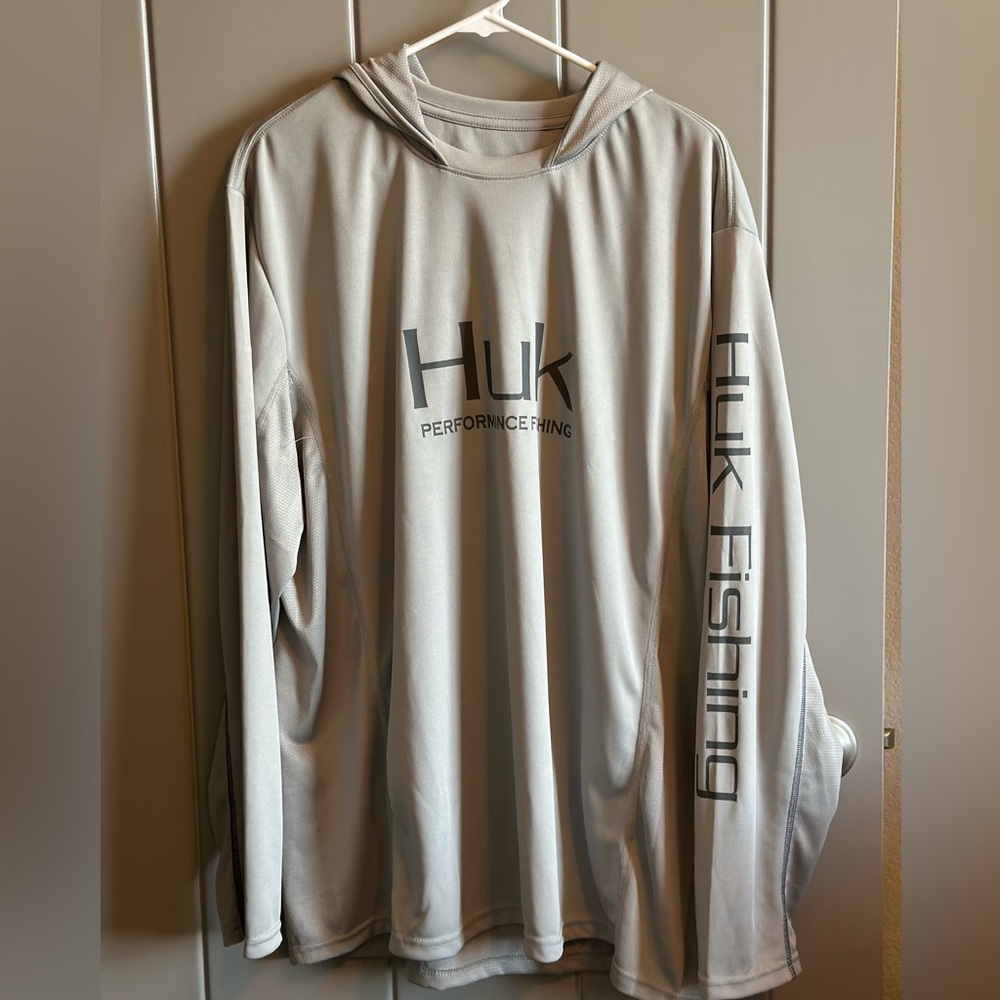 Huk Performance Fishing Hoodie - Gray